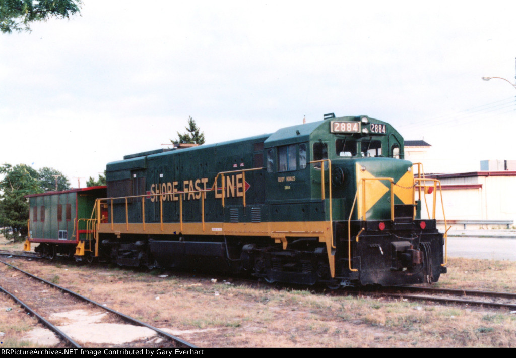 SFLR GE U30B #2884 - Shore Fast Line RR